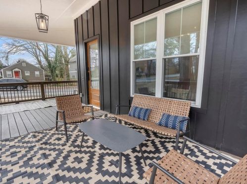 439 Morgan Pl, Atlanta GA  30317-3422 exterior