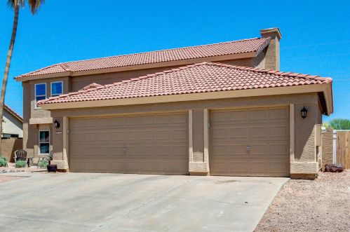 13229 40 St, Phoenix AZ 85018-1601 exterior