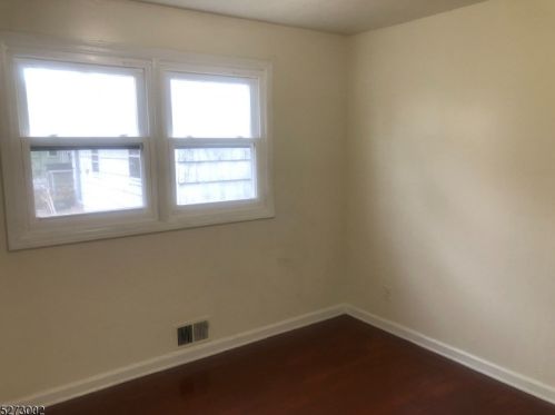 144 Telford St, Newark NJ  07106-1114 exterior