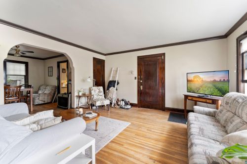 310 15 Ave, Duluth MN 55812-1677 exterior