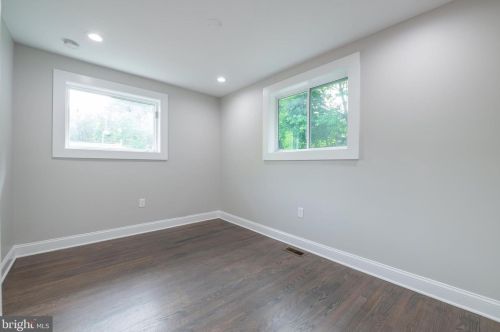 820 Malibu Dr, Silver Spring MD  20901-3648 exterior