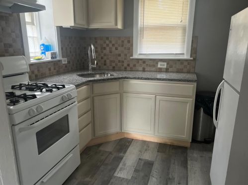 12348 La Salle St, Chicago IL  60628-6841 exterior