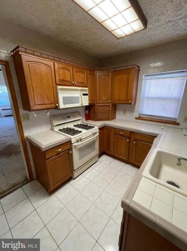 1419 Minnesota Ave, Washington DC 20020-5605 exterior