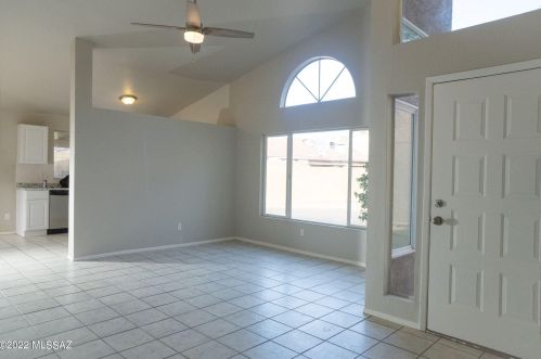 3086 Placita De Ln Roseta, Tucson AZ 85746-8368 exterior