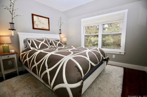 173 Norwalk Rd, Norwalk CT 06850-4410 exterior