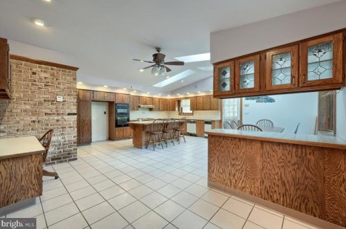 752 Nyes Rd, Hummelstown PA 17036-8688 exterior