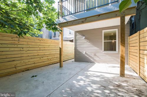 1628 Ellsworth St, Philadelphia PA 19146-2811 exterior