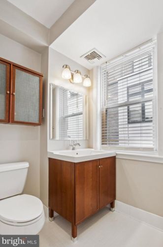 307 George St, Philadelphia PA 19123-1544 exterior