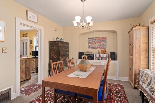 3324 Illinois Ave, Milwaukee WI 53207-3714 exterior