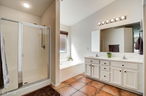 1729 Beautiful Ln, Phoenix AZ 85041-7622 exterior