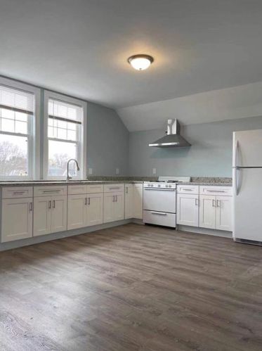 107 Arnold St, Providence RI  02906-3009 exterior