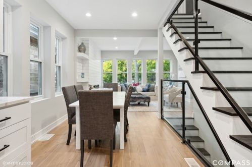 4647 Lawler Ave, Chicago IL  60638-2009 exterior