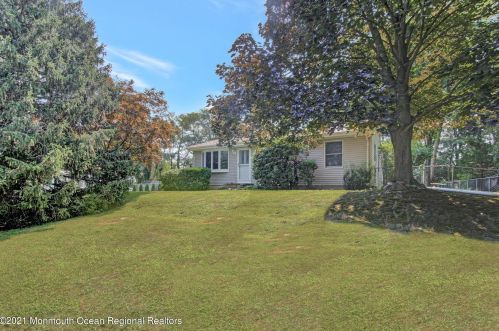 34 Dawn Cypress Ln, Jackson Twp, NJ 08527-1336