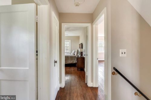 9609 Hastings Dr, Silver Spring MD 20901-3198 exterior