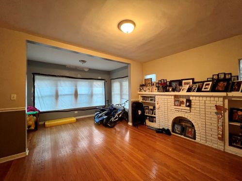 7916 Justine St, Chicago IL 60620-4333 exterior