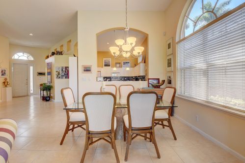 7145 Southport Dr, Boynton Beach FL 33472-2979 exterior