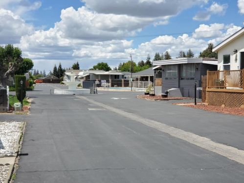 425 20th Century Blvd, Turlock CA  95380-2303 exterior