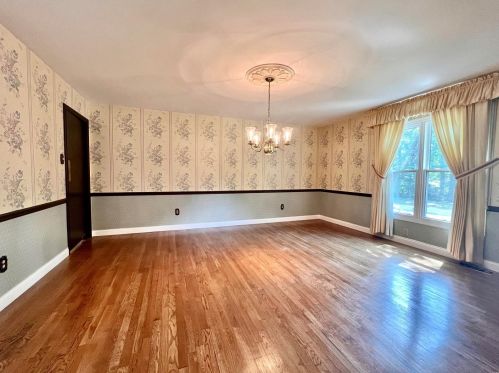 1228 Paloma Dr, Saint Louis MO 63131-1015 exterior