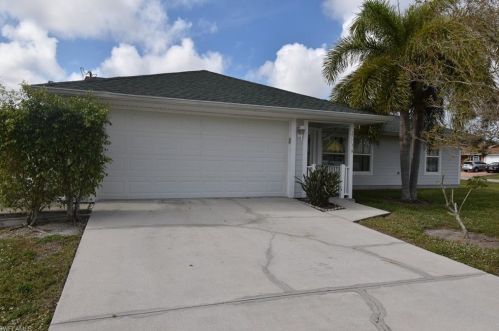 2773 54th St, Naples, FL 34116-7535