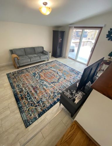 717 Ripley St, Gary, IN 46403-2258