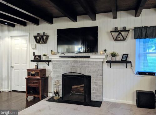 2795 York Rd, Jamison PA  18929-1045 exterior