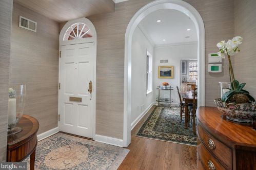 1348 28th St, Washington DC  20007-3133 exterior