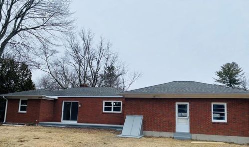 82 Eastlawn Dr, Torrington CT 06790-3009 exterior