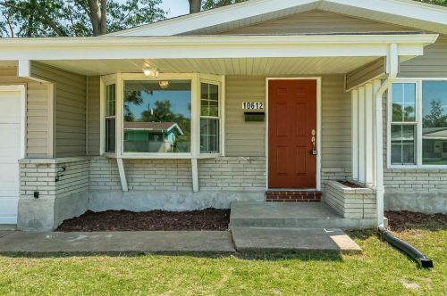 10612 Linnell Dr, Saint Louis, MO 63136-5710