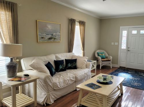 3310 Park Dr, Fort Pierce FL 34982-8424 exterior