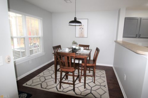 325 Cross Rd, Bluffton SC 29910-5131 exterior