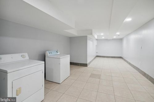 872 66 St, Philadelphia PA 19151-3023 exterior