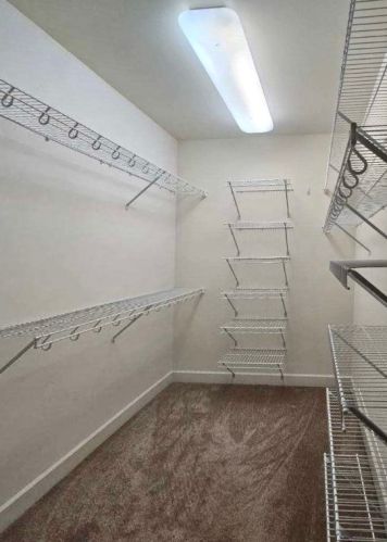 1531 Biltmore Ln, Pittsburgh PA 15217-4501 exterior