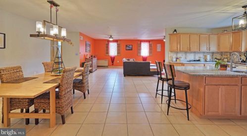 114 Chestnut St, Slatington PA 18080-1512 exterior