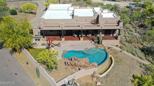 37025 33rd Ave, Phoenix AZ  85086-8740 exterior