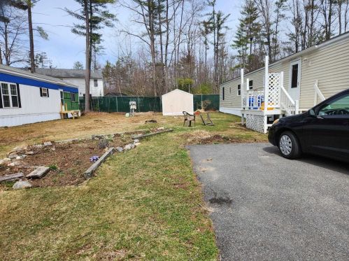 38 Emperor Dr, Concord, NH 03303-4123