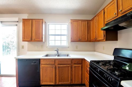 2260 Parkside Dr, Austell GA 30106-2742 exterior