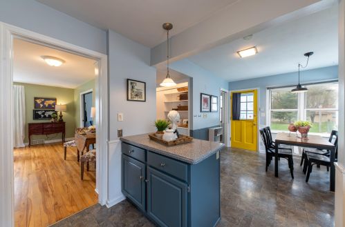 4043 110, Milwaukee WI 53226-4106 exterior