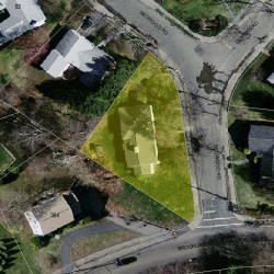 105 Redwood Rd, Newton MA  02459-3140 aerial view