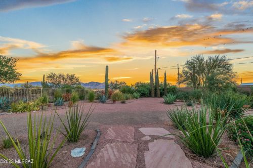 11160 Camino De La Tierra, Tucson AZ  85742-9722 exterior