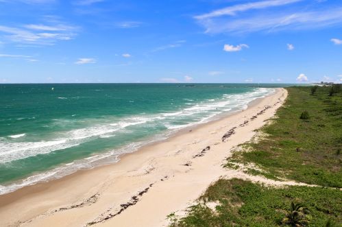 2415 Atlantic Beach Blvd, Fort Pierce FL  34949-1525 exterior