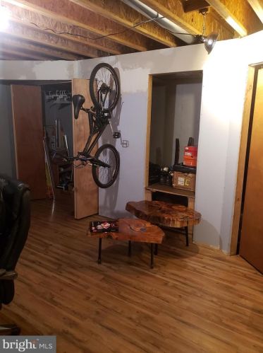 921 Gorgas Ln, Philadelphia PA 19150-3508 exterior