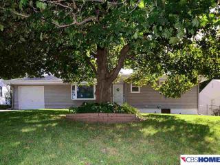 715 67 Ave, Omaha NE  68132-1115 exterior