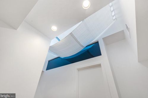 3708 Massachusetts Ave, Washington DC 20016-5812 exterior