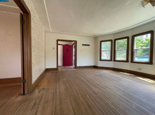 1208 Evelyn, Berkeley CA 94706-1311 exterior