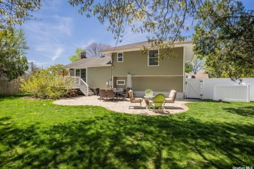 65 Elder Dr, Commack NY 11725-2333 exterior