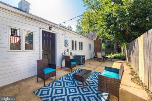 1404 Gleason St, Silver Spring MD  20902-3724 exterior