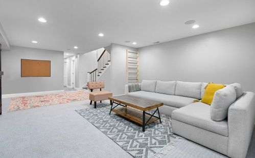 1626 Hermitage Ave, Chicago IL 60622-1402 exterior