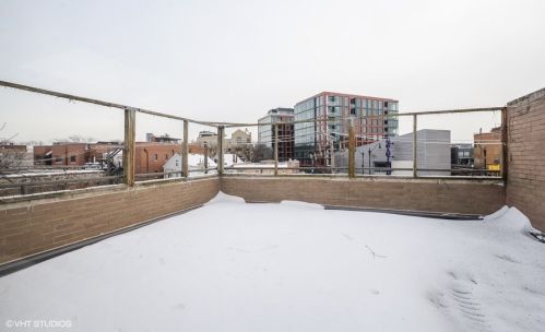 931 Wrightwood Ave, Chicago IL 60614-2303 exterior