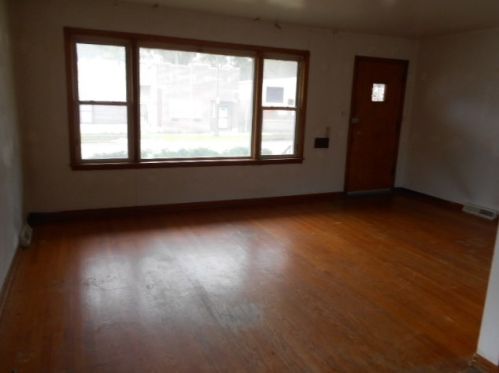 414 107th St, Chicago IL  60628-3724 exterior