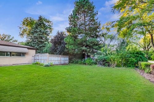 6878 Lehigh Ave, Chicago IL  60646-1406 exterior